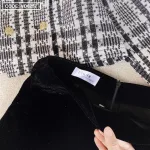 Sét crop dạ tay dài + short đen