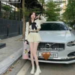 Sét crop dạ túi nắp viền thắt nơ cổ + chân váy xếp ly kèm nịt