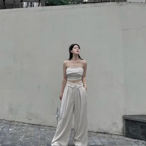 Sét crop ống nude đan dây lưng + quần suông