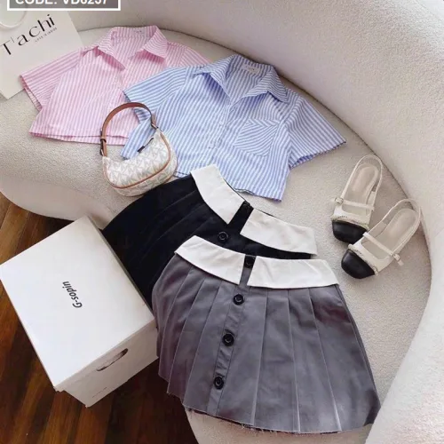 Sét crop sơ mi kẻ + chân váy phối xếp ly