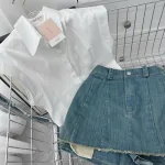 Sét crop sơ mi trắng chân váy jean xếp ly