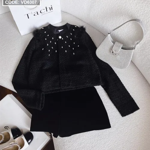 Sét dạ đen tay dài đính đá + short
