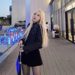 Sét dạ đen tay dài đính đá + short