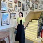 Sét đầm 2 dây midi đen kèm khoác crop dạ xanh