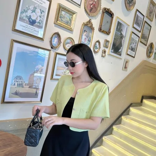Sét đầm 2 dây midi đen kèm khoác crop dạ xanh