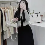 Sét đầm midi đen 2 dây kèm khoác dạ xám