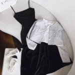 Sét đầm midi đen 2 dây kèm khoác dạ xám