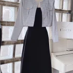 Sét đầm midi đen 2 dây kèm khoác dạ xám