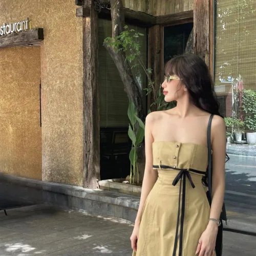 Sét đầm midi ống jean kèm nịt ngực + khoác crop cổ vest
