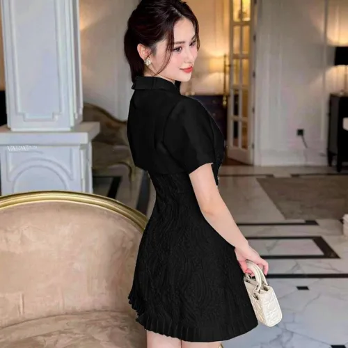 Sét đầm ren nổi xếp lai + áo khoác