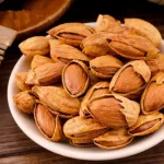 Set Hộp Mix Hạt Ngũ Vị (Hạt Điều Rang Muối, Quả Óc Chó Vàng, Quả Óc Chó Đỏ, Macca, Hạt Dẻ Cười, Hạnh Nhân Rang Bơ) Bông Mai 600G Hộp Tết 2026