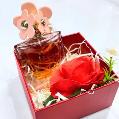 Set Hộp Quà Tặng Nước Hoa Charme Lonely Mùi Nữ 75ml - Hộp Hoa Rơm Nhiều Màu
