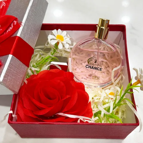 Set Hộp Quà Tặng Nước Hoa Nữ Charme Chance Hồng 50ml - Hộp Hoa Rơm Nhiều Màu
