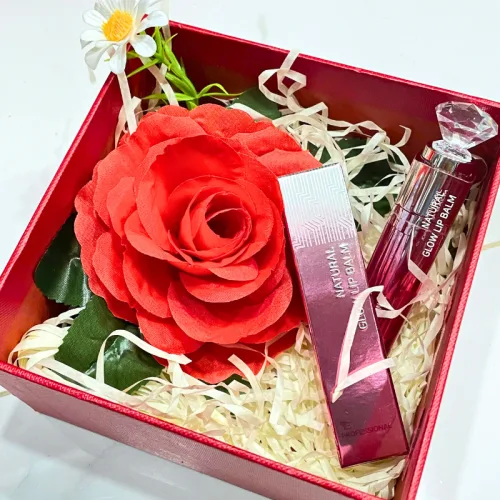 Set Hộp Quà Tặng Son Dưỡng Ẩm Môi Hàn Quốc Embisu Natural Glow Lip Balm - Hộp Hoa Rơm Nhiều Màu
