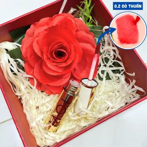 Set Hộp Quà Tặng Son Môi Love M.O.I Màu Vàng - Son Moi 3 Màu - Hộp Hoa Rơm Nhiều Màu