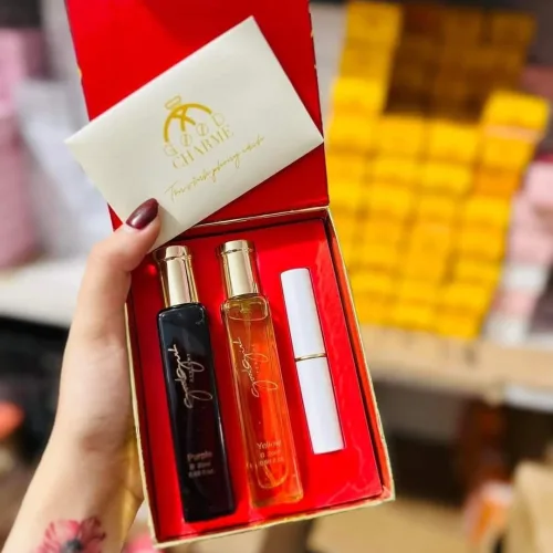 Set Nước Hoa Goodgirl Và Son Môi Cao Cấp Good Charme Với thiết kế chai thon nhỏ gọn tiện lợi và đầy tinh tế