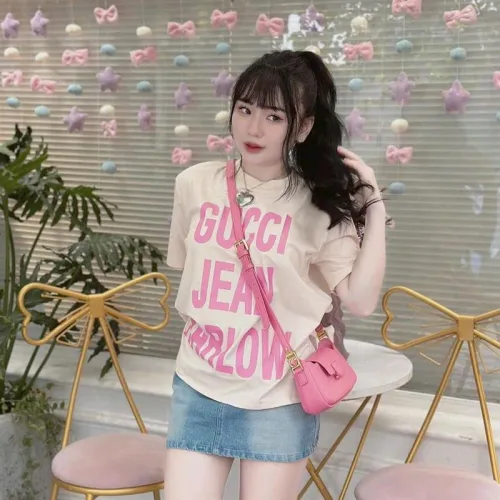 Sét pull nude chữ hồng + chân váy jean