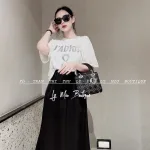 Sét pull trắng chữ 8 + chân váy midi đen xoè