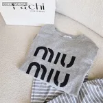 Sét pull xám miu miu + quần suông sọc quảng châu