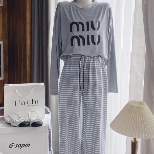 Sét pull xám miu miu + quần suông sọc quảng châu