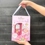 Set Quà Tặng Sữa Tắm Enchanteur Naturelle Hương Hoa Iris & Tẩy Tế Bào Chết Body (Set Màu Hồng)
