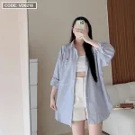sét sơ mi kẻ sọc logo + crop 2 dây trắng+ short kaki trắng