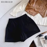 Sét sơ mi nude cổ sen + ghi lê nâu da + short đen