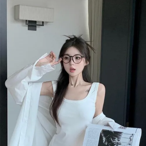 Sét sơ mi trắng đầm balo