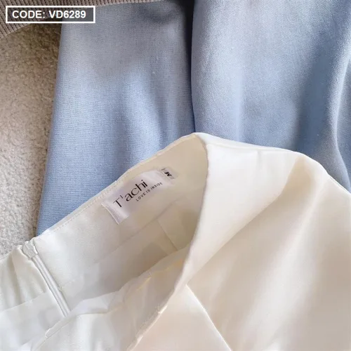 Sét sơ mi xanh nơ cổ kèm crop yếm gân xám + short trắng