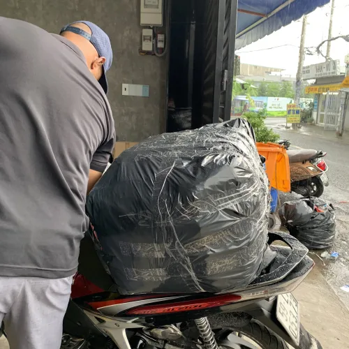 Sỉ quần áo nhà em bao lỗi 1 đổi 1 nha.
