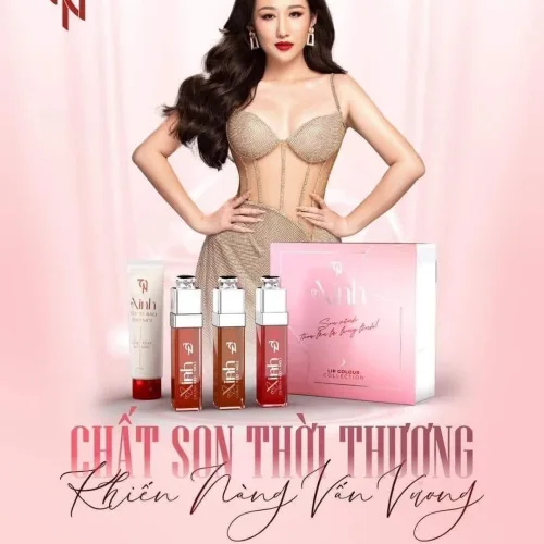 Sở hữu 3 siêu phẩm SON MÔI COLLAGEN X3 ĐÔNG ANH - Son Xinh TN Mỹ Phẩm Đông Anh 1 Set 3 Màu Tặng Tẩy Tế Bào Chết