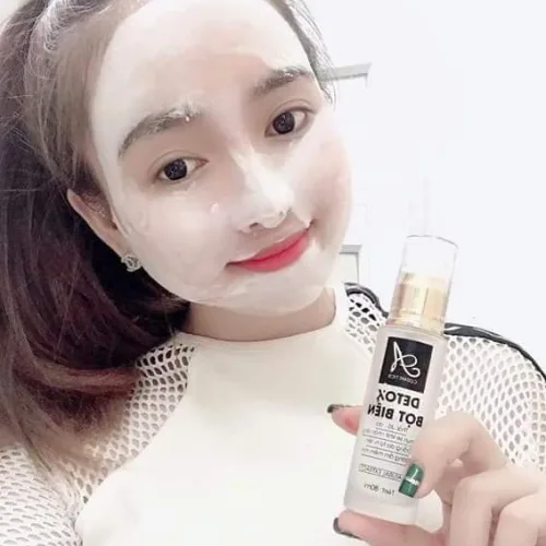 Sử dụng Detox bọt biển để làn da sạch mịn & căng bóng mỗi ngày