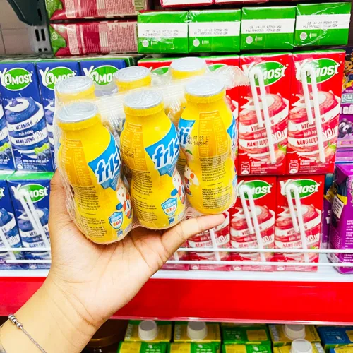 Sữa Chua Uống FRISTI Hương Đào Lốc 6 Chai (80ml/Chai) - Màu Vàng