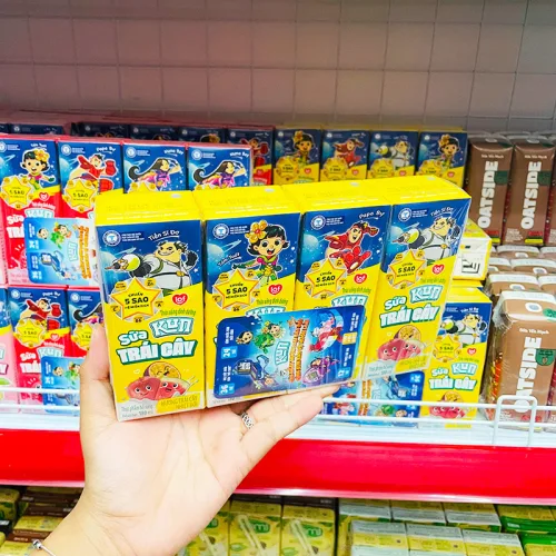 Sữa Dinh Dưỡng KUN Hương Trái Cây Nhiệt Đới Lốc 4 Hộp - (180ml/Hộp)