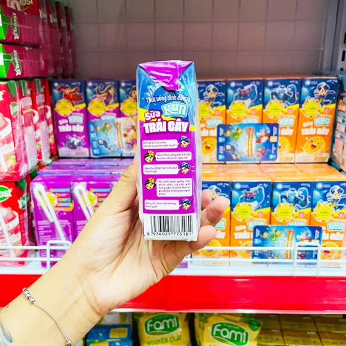 Sữa Dinh Dưỡng Trái Cây KUN Hương Nho Lốc 4 Hộp - (180ml/Hộp)