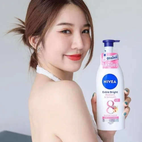 Sữa Dưỡng Thể Nivea Dưỡng Da Sáng Mịn 350ml Màu Hồng - Ban Ngày