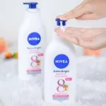 Sữa Dưỡng Thể Nivea Dưỡng Da Sáng Mịn 350ml Màu Hồng - Ban Ngày