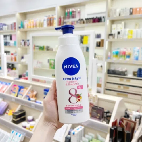 Sữa Dưỡng Thể Nivea Dưỡng Da Sáng Mịn 350ml Màu Hồng - Ban Ngày