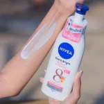 Sữa Dưỡng Thể Nivea Dưỡng Da Sáng Mịn 350ml Màu Hồng - Ban Ngày