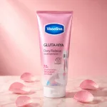 Sữa Dưỡng Thể Vaseline 70X Màu Hồng 300ml (Hàng nhập khẩu có tem phụ) - Phiên Bản Mới