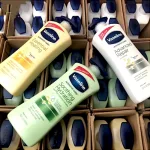 Sữa Dưỡng Thể Vaseline Intensive Care Dưỡng Da Trắng Sáng 725ml - Hàng Xách Tay