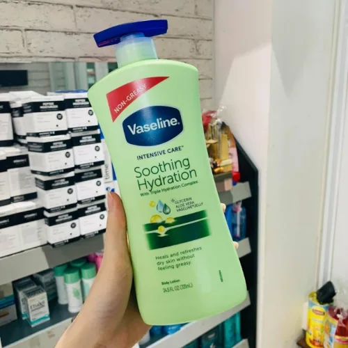 Sữa Dưỡng Thể Vaseline Intensive Care Dưỡng Da Trắng Sáng 725ml - Hàng Xách Tay