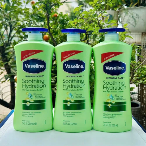 Sữa Dưỡng Thể Vaseline Intensive Care Dưỡng Da Trắng Sáng 725ml - Hàng Xách Tay