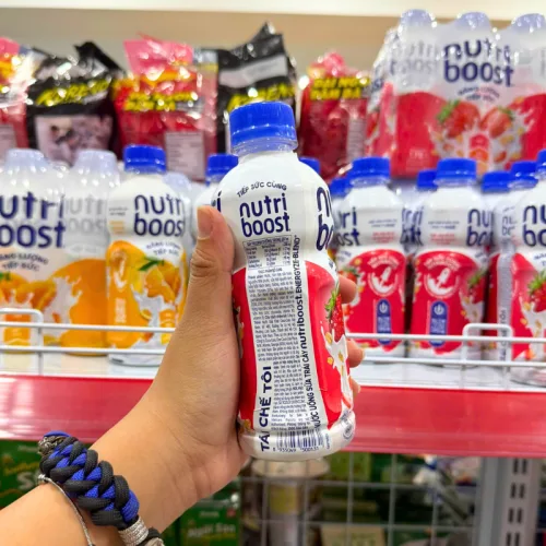 Sữa Nutrifood Hương Dâu 297ml