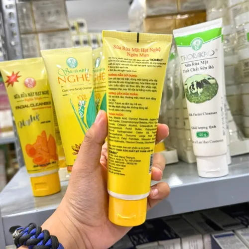 Sữa Rửa Mặt Hạt Nghệ Ngừa Mụn Thorakao 100g