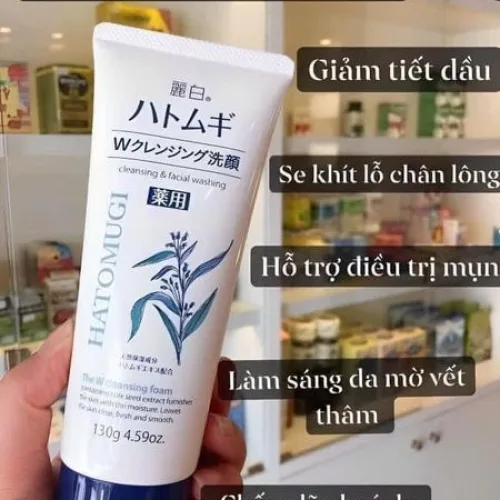 Sữa rửa mặt Reihaku Hatomugi có khả năng làm sạch sâu, giúp lỗ chân lông thông thoáng và ngăn ngừa khả năng hình thành mụn.