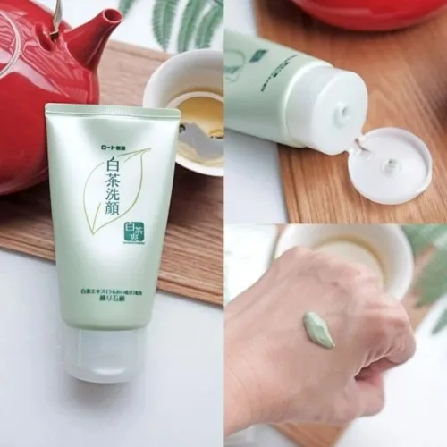 Sữa Rửa Mặt Rohto Shirochasou Trà Xanh Nhật Bản 120g