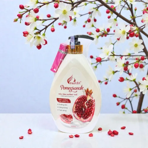 Sữa Tắm Charme Hương Lựu - Sữa Tắm Hương Nước Hoa Charme Pomegranate Lựu Đỏ 1 Lít