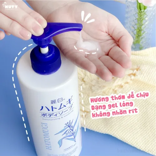 Sữa Tắm Ý Dĩ Hatomugi Moisturizing Washing 800ml