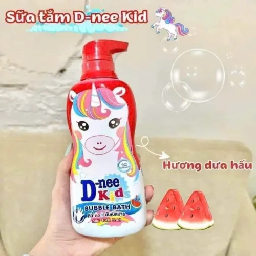 Sữa Tắm Gội Toàn Thân Cho Bé Dnee Kid Thái Lan Màu Đỏ 400ml hương dưa hấu hình con ngựa